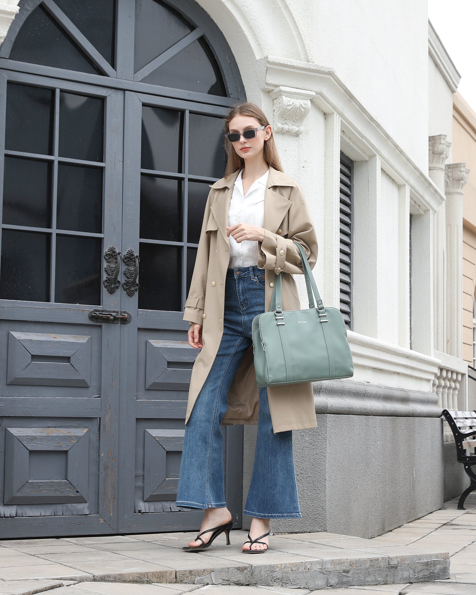 Victoria Iconic Laptop Tote - Fits up to 14" - Dots