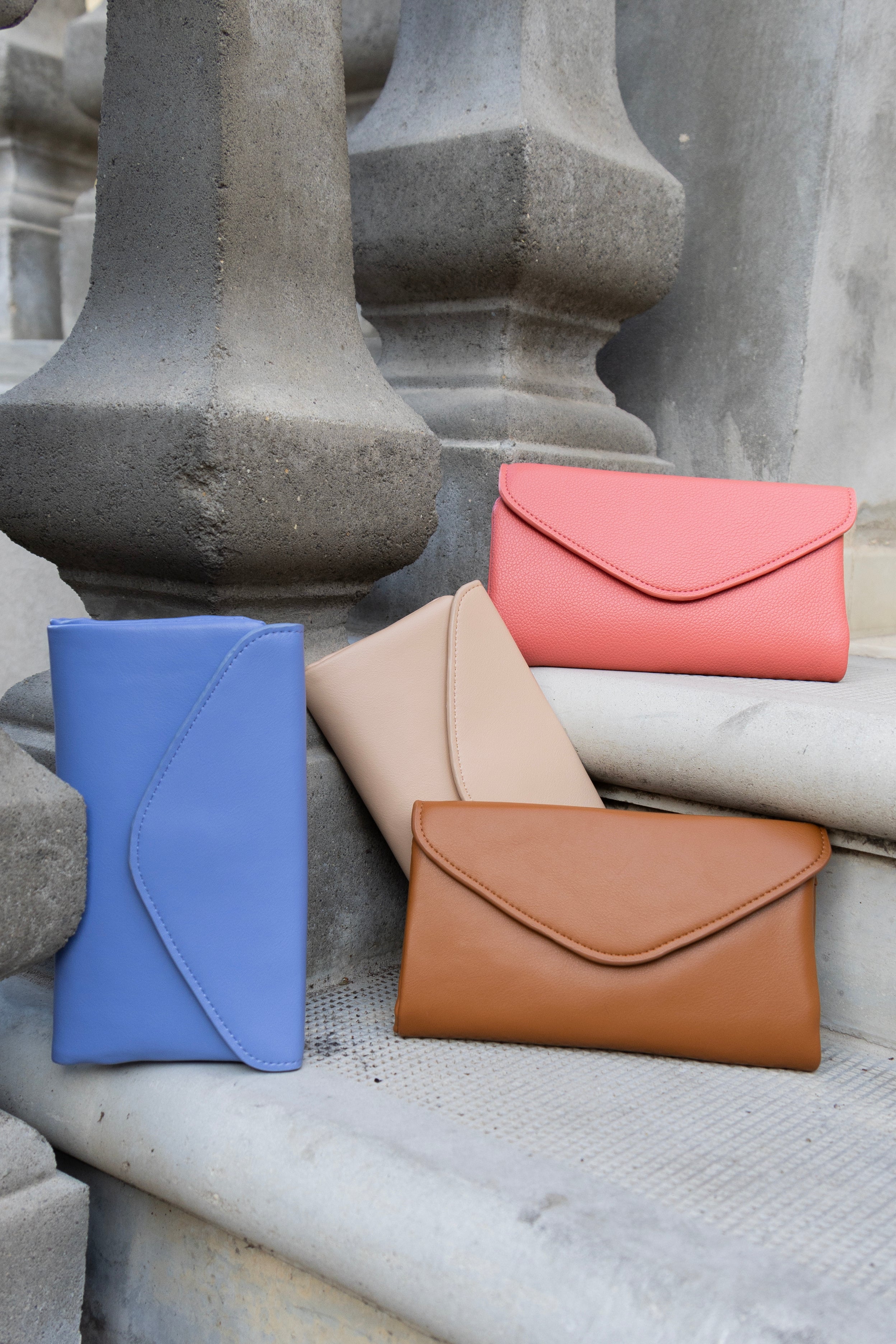 Sophia Iconic Large Wallet - Lavender