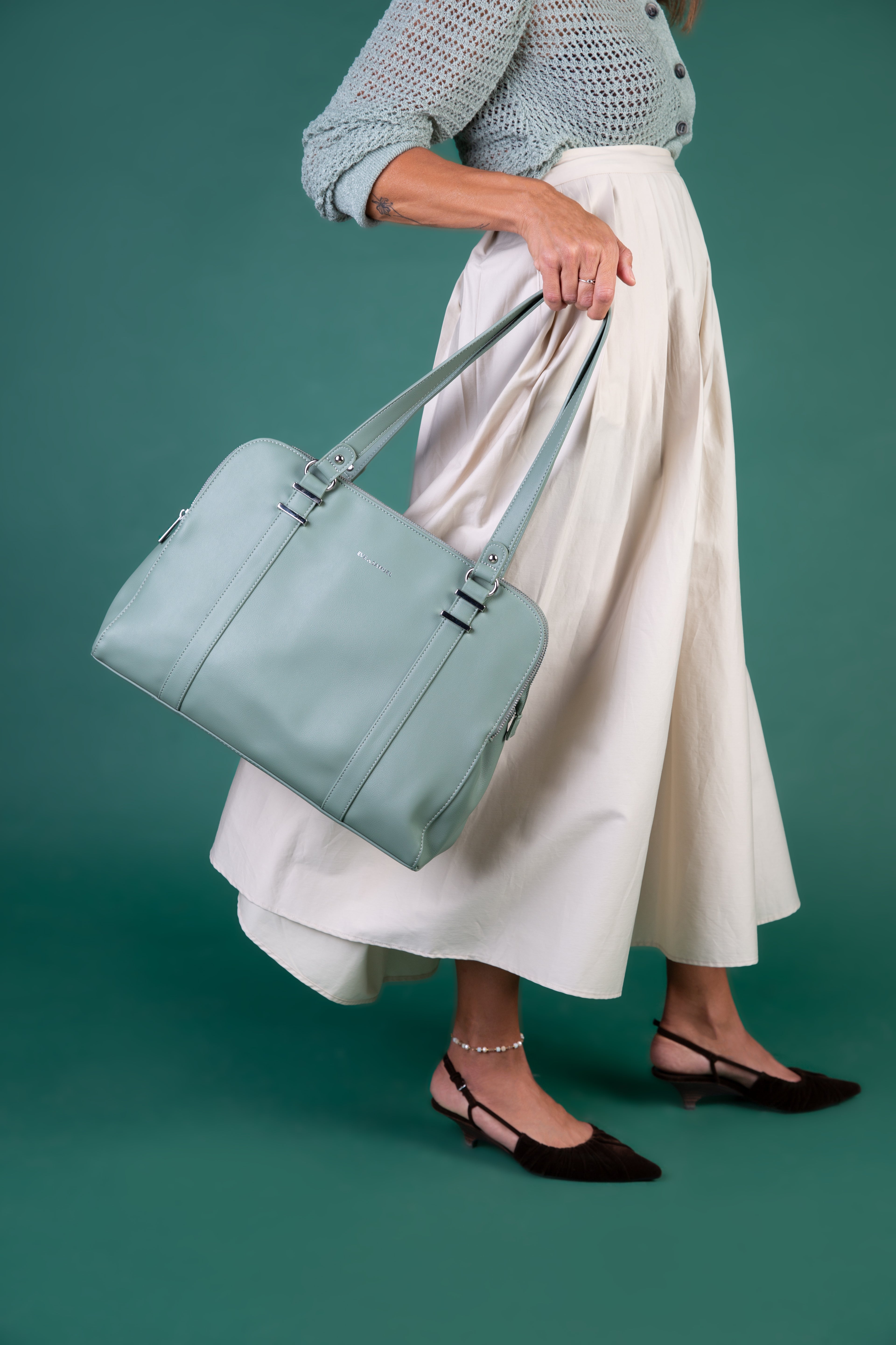 Victoria Iconic Laptop Tote - Fits up to 14" - Dots