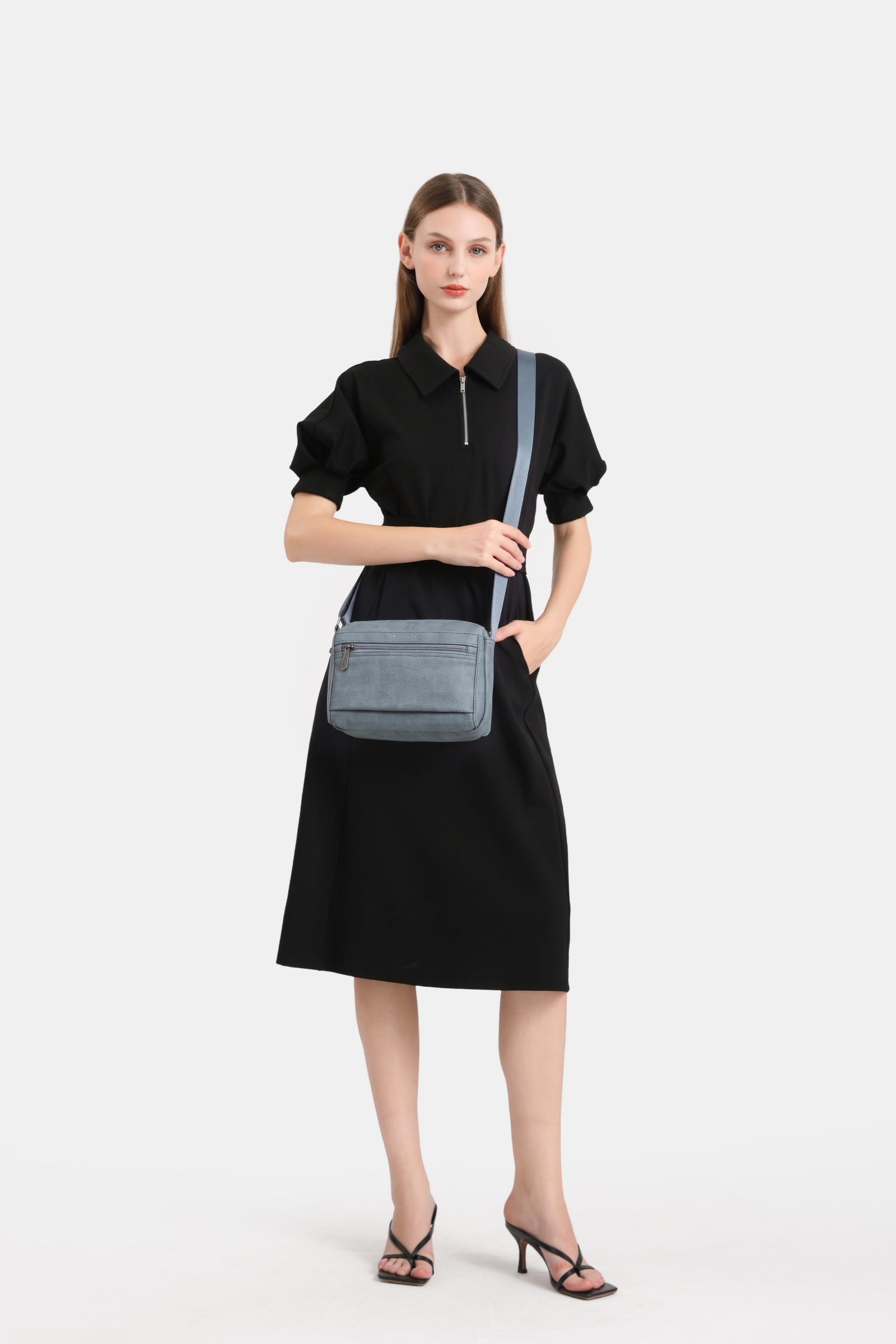 Vera Timeless Crossbody - Blue Rustic